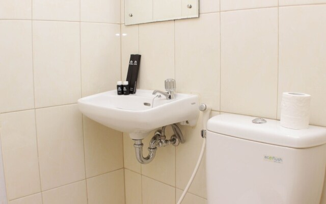 Nice And Comfy 2Br Springlake Apartment Near Summarecon Bekasi