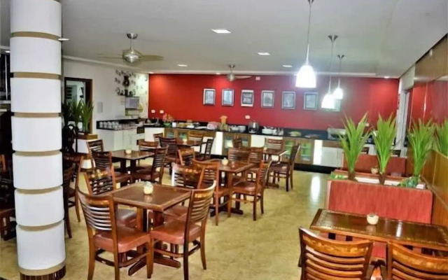 Hotel Arlen 4 Lago Hotel