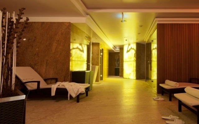 Hotel Zur Burg