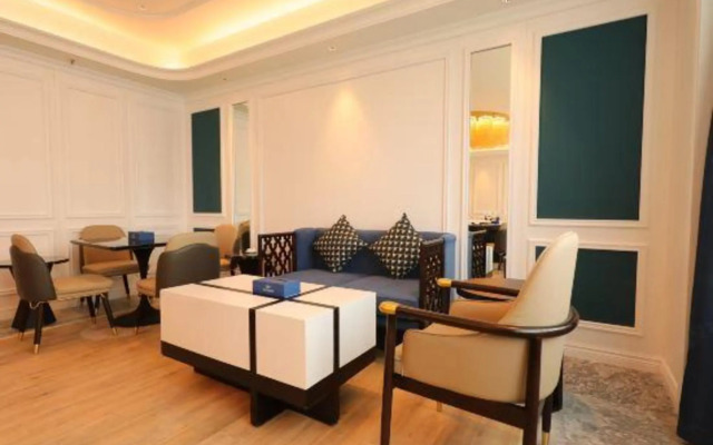 Century International Cruise Hotel Of JMI