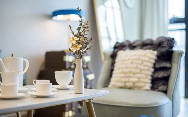 Summer•Chuxia Boutique Stay (Changsha IFS Wu Yi Square)