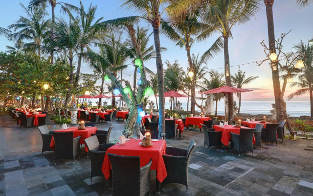 Legian Beach Hotel