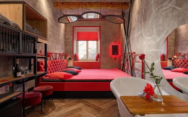Masoch. Hotel & Cafe