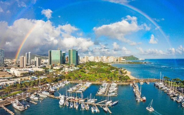 Two Bedroom Condo Overlooking Ala Wai Boat Harbor by RedAwning