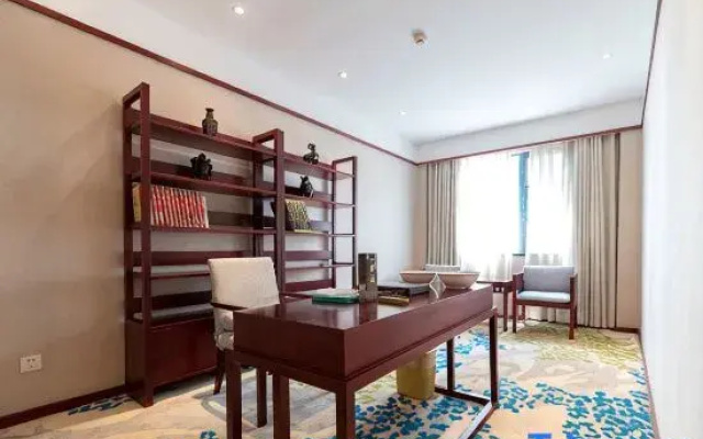 Baoqing Villa