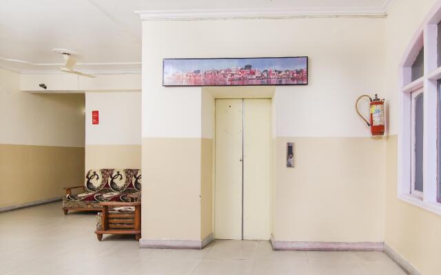 OYO 14345 Hotel Panchsheel