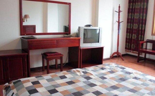 Tengchong Tianci Hotel