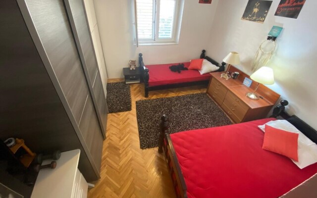 Awsome 2 Bedroom Apartment in Makarska