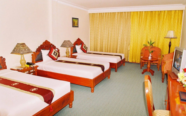 Majestic Oriental Hotel