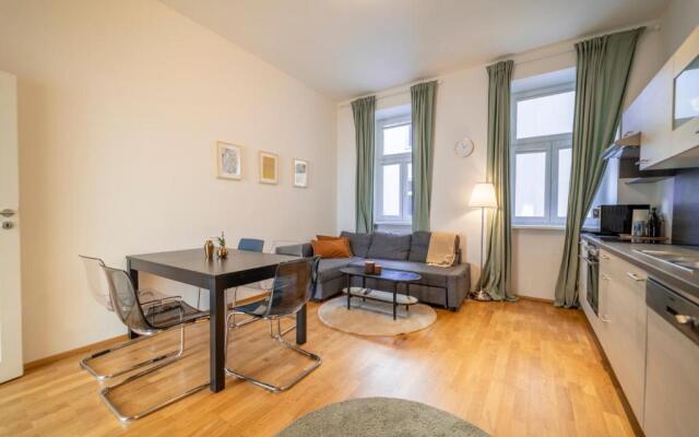 Cozy Apartment close to the central station