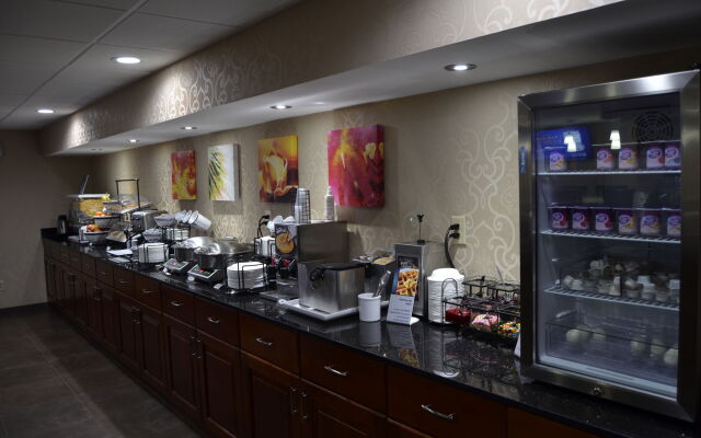Spark by Hilton Kimball Hotel