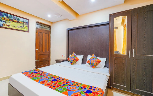 Bns Lodge By OYO Rooms