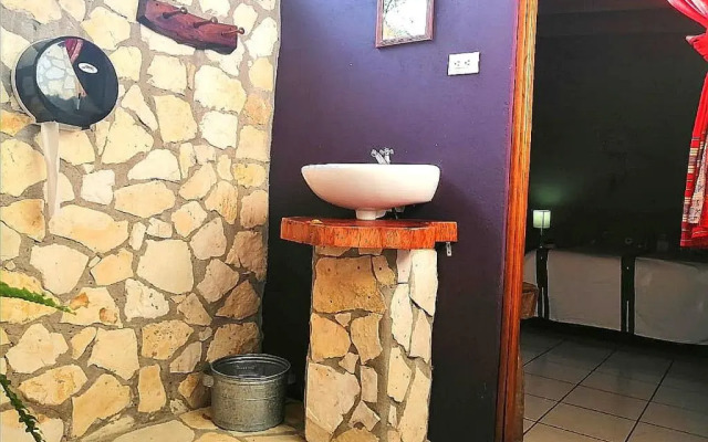 Alice Guesthouse