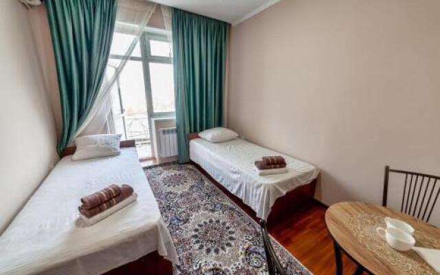 BAYANA Hotel & Hostel