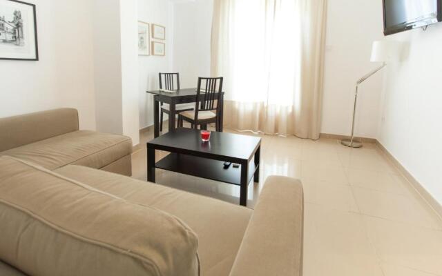 Apartamentos Diaber Larana