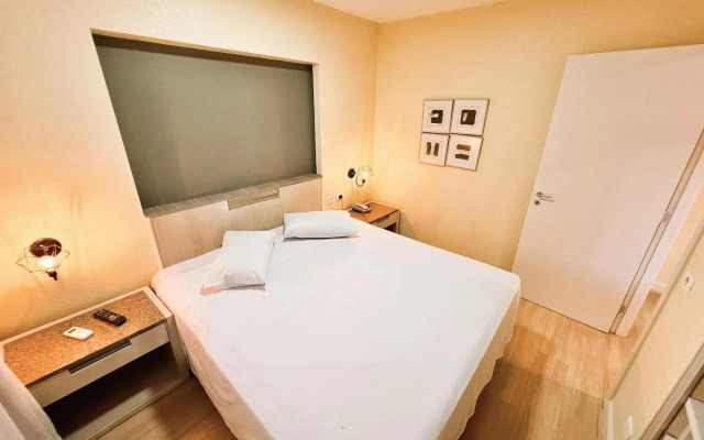 Slaviero Suites Curitiba Soho