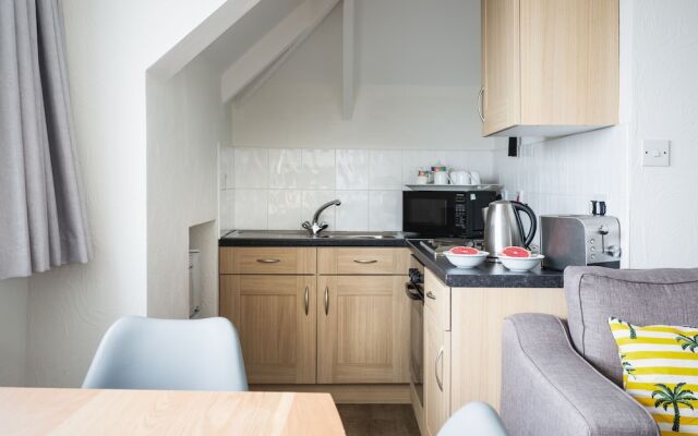 Oystercatcher Apartments