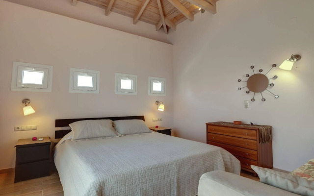 Romantic Evas Cottage