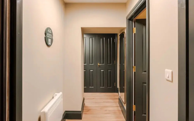 Your Apartment - Pembroke House