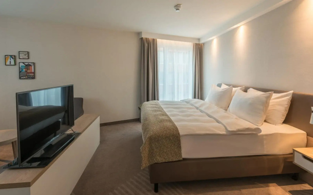 Holiday Inn Hamburg - Berliner Tor by IHG