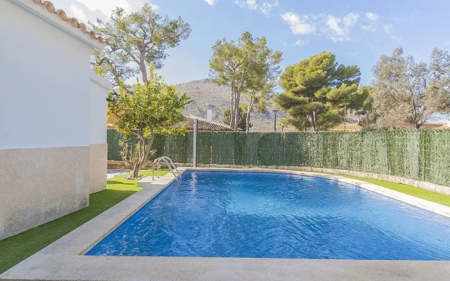 Beautiful Villa With Pool In Puerto Alcudia