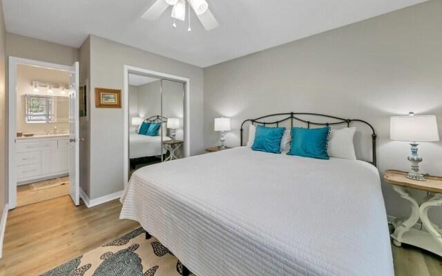 Boardwalk 199 3 Bedroom Condo by Redawning