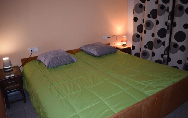 214-casa con Acceso Directo a su Amarre