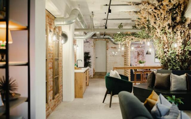 Leicester Luxury Apartment - S05