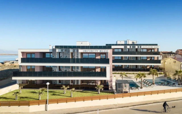 Resort Malibu Imperial