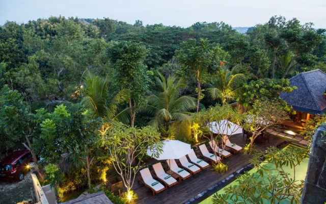 The Astari Villa And Residence