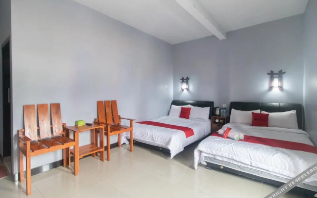 Saputra View Bromo Guest House