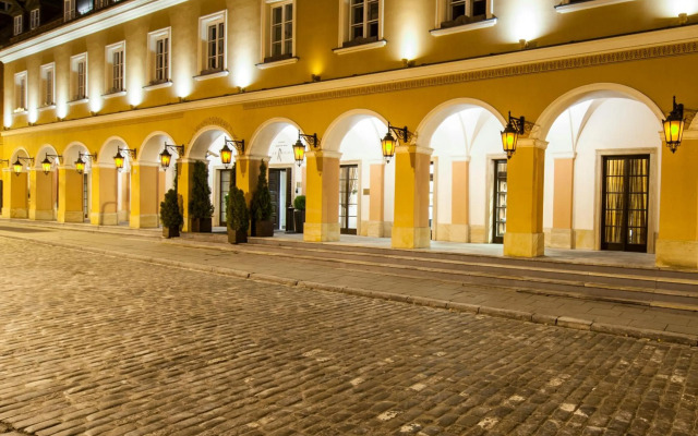 Mamaison Le Regina Boutique Hotel