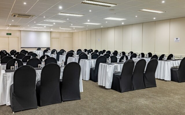 African Sky Hotels - Newcastle Inn