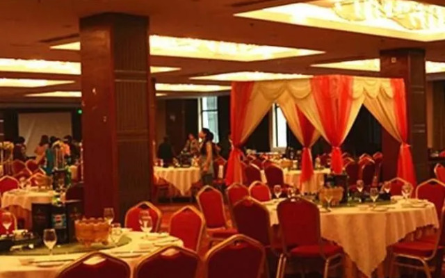 Wuhan Jiutong Haiyuan Hotel