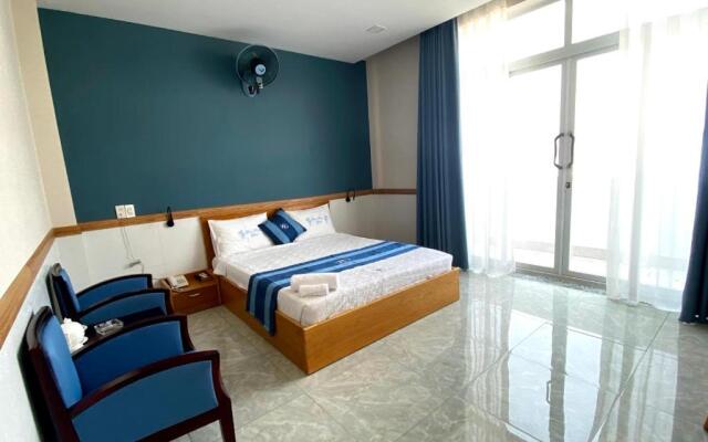 Hung Phuoc Hotel
