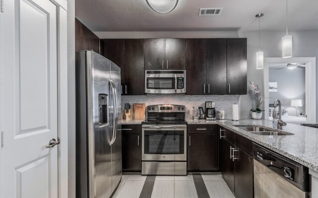 2BR Premium