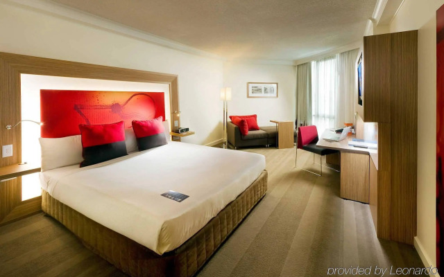 Amora Hotel Brisbane