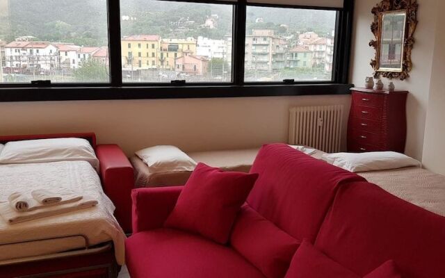 Sestri Central Studios