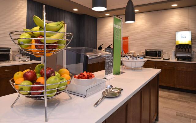 Hampton Inn & Suites Cincinnati-Mason