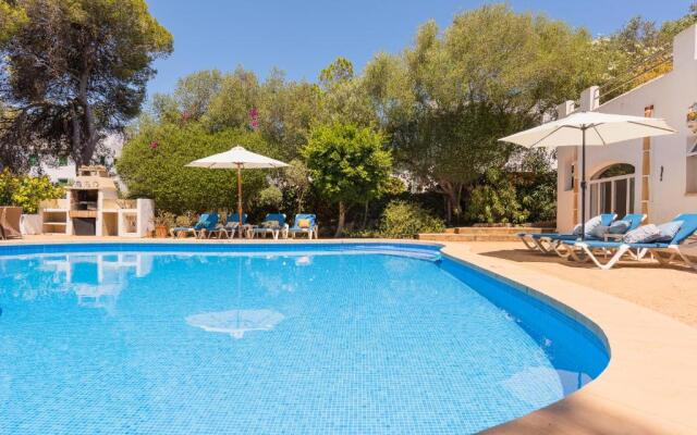 Villa West Casa Taake