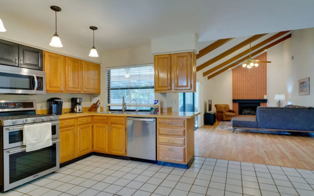 Fort Myers Home, Lanai & Private, Heated Pool