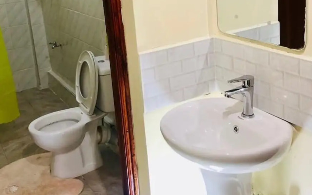 Lux Suites Zion Apartments Homabay