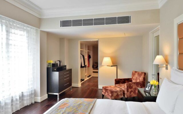 Lakeside Chalet - Mumbai, Marriott Executive Apartments