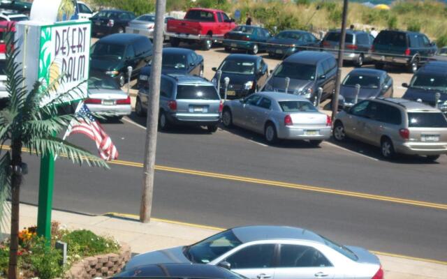 Desert Palm Inn Motel