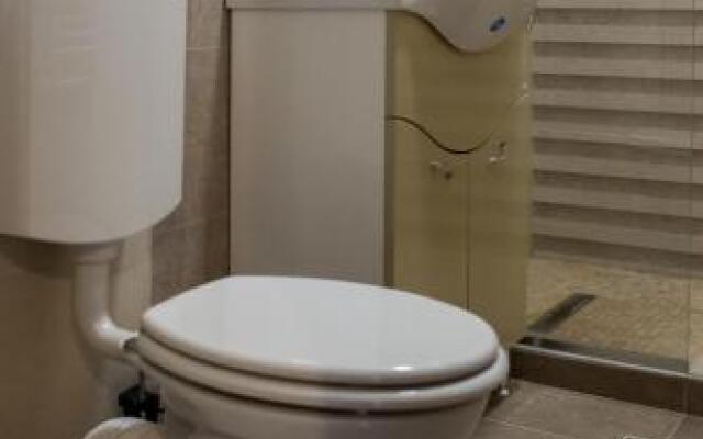 Vila Nicopole - art & wine