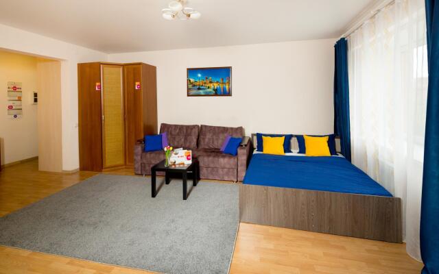 9 ночей на улице Зверева 1/2