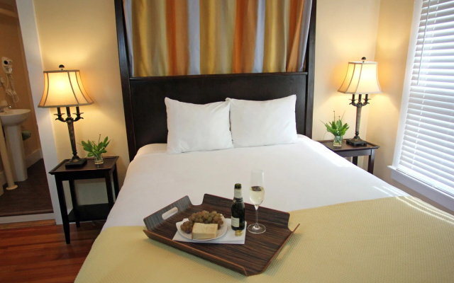 The Kennebunk Inn