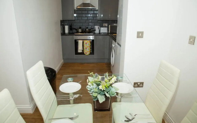 Everest Apartments Aldershot by SAZ Living