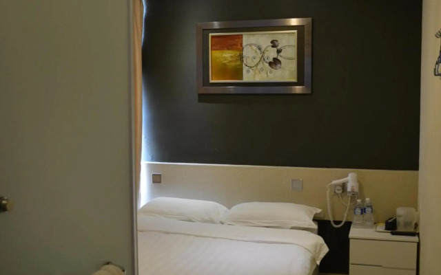 Putra One Avenue Hotel