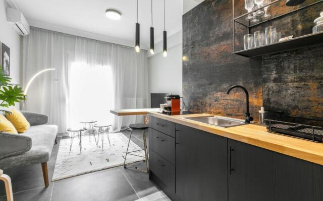 NEW #5 DESIGN LUXURY apt